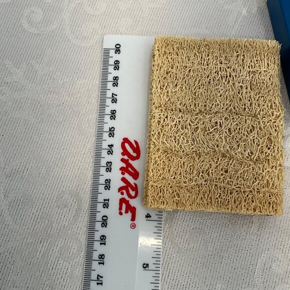 Andrea Vintage Wunda-Wash Organic Loofah Sponge For Gentle Skin Exfoliation - Picture 5 of 5